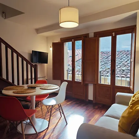 Apartment Cal Tuc *
